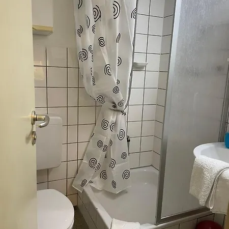 Komfort Naehe Kurpark Lägenhet